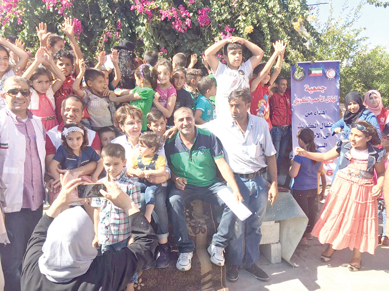 u0645u0647u0627 u0627u0644u0628u0631u062cu0633 u0641u064a u0623u062du062f u0627u0644u0645u0634u0627u0631u064au0639 u0627u0644u062au064a u0646u0641u0630u062au0647u0627 u00abu0627u0644u0647u0644u0627u0644 u0627u0644u0623u062du0645u0631u00bb u0644u0644u0627u062cu0626u064au0646 u0627u0644u0633u0648u0631u064au064au0646