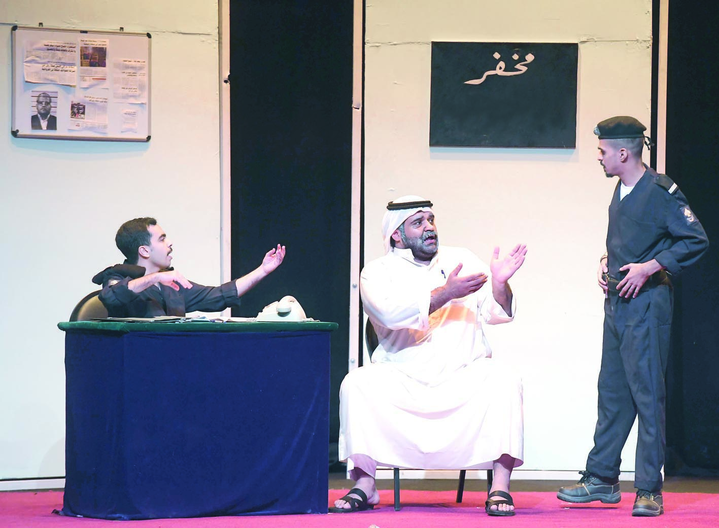 ... ومشهد آخر 