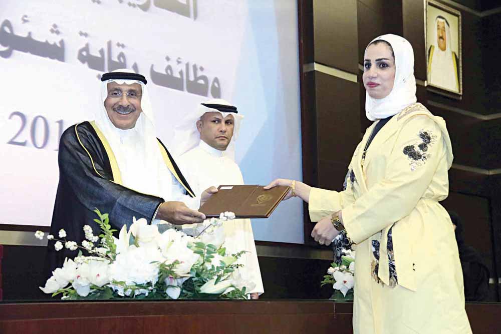 u0627u0644u062cu0633u0627u0631 u064au0633u0644u0645 u0625u062du062fu0649 u0627u0644u062eu0631u064au062cu0627u062a u0634u0647u0627u062fu062au0647u0627