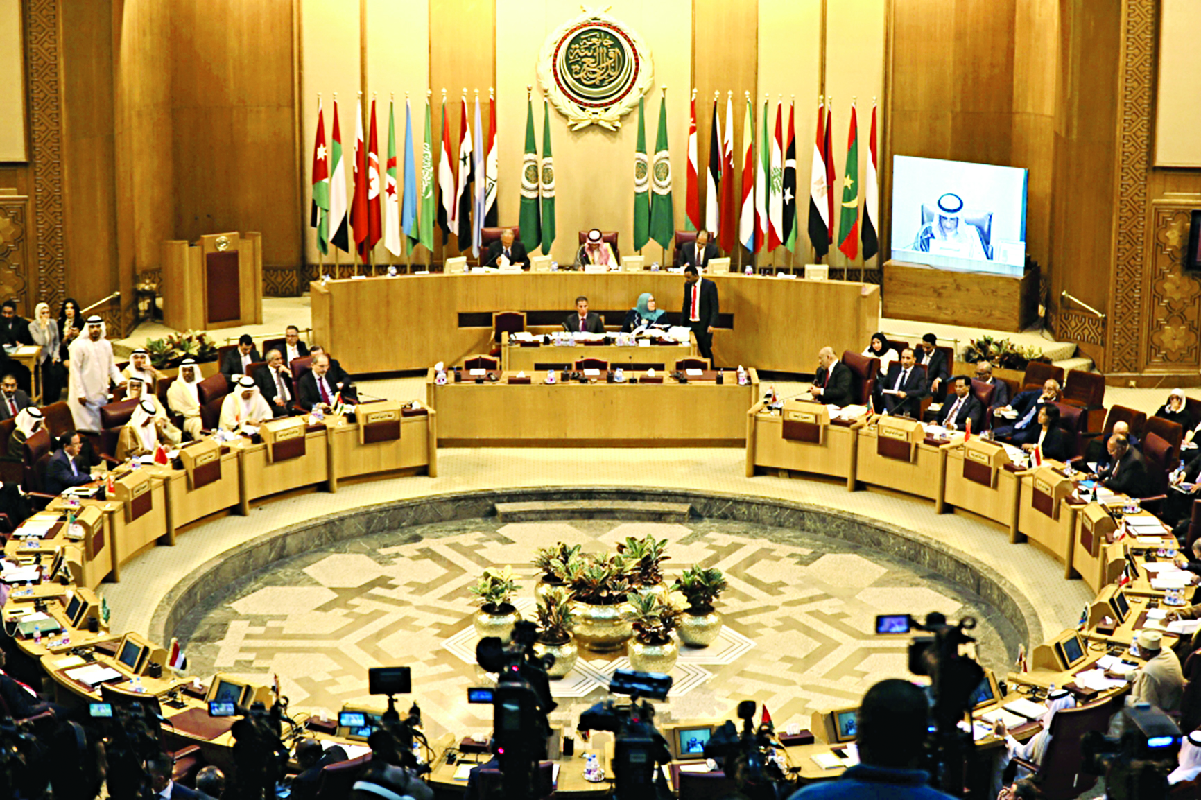 u0627u062cu062au0645u0627u0639 u0627u0644u0645u062cu0644u0633 u0627u0644u0648u0632u0627u0631u064a u0627u0644u0639u0631u0628u064a u0641u064a u0627u0644u0642u0627u0647u0631u0629 u0623u0645u0633 t    (u0631u0648u064au062au0631u0632)