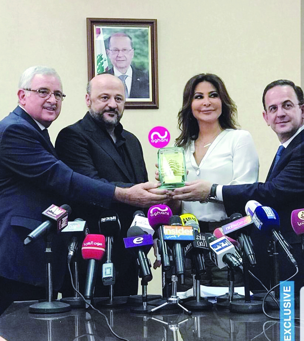 u0625u0644u064au0633u0627 u062au062au0644u0642u0649 u062fu0631u0639 u0627u0644u062au0643u0631u064au0645