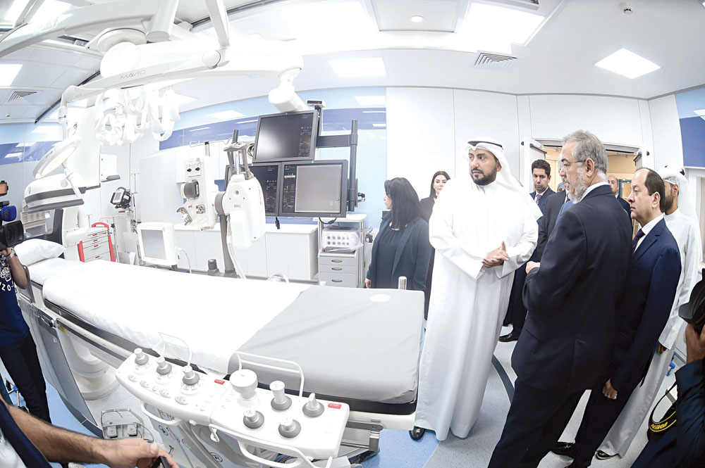 u0648u0632u064au0631 u0627u0644u0635u062du0629 u064au0637u0644u0639 u0639u0644u0649 u0645u062du062au0648u064au0627u062a u062cu0646u0627u062d u0642u0633u0637u0631u0629 u0648u0623u0628u062du0627u062b u0627u0644u0642u0644u0628 u0641u064a u0645u0633u062au0634u0641u0649 u0645u0628u0627u0631u0643 t  (u062au0635u0648u064au0631 u0623u0633u0639u062f u0639u0628u062fu0627u0644u0644u0647)  