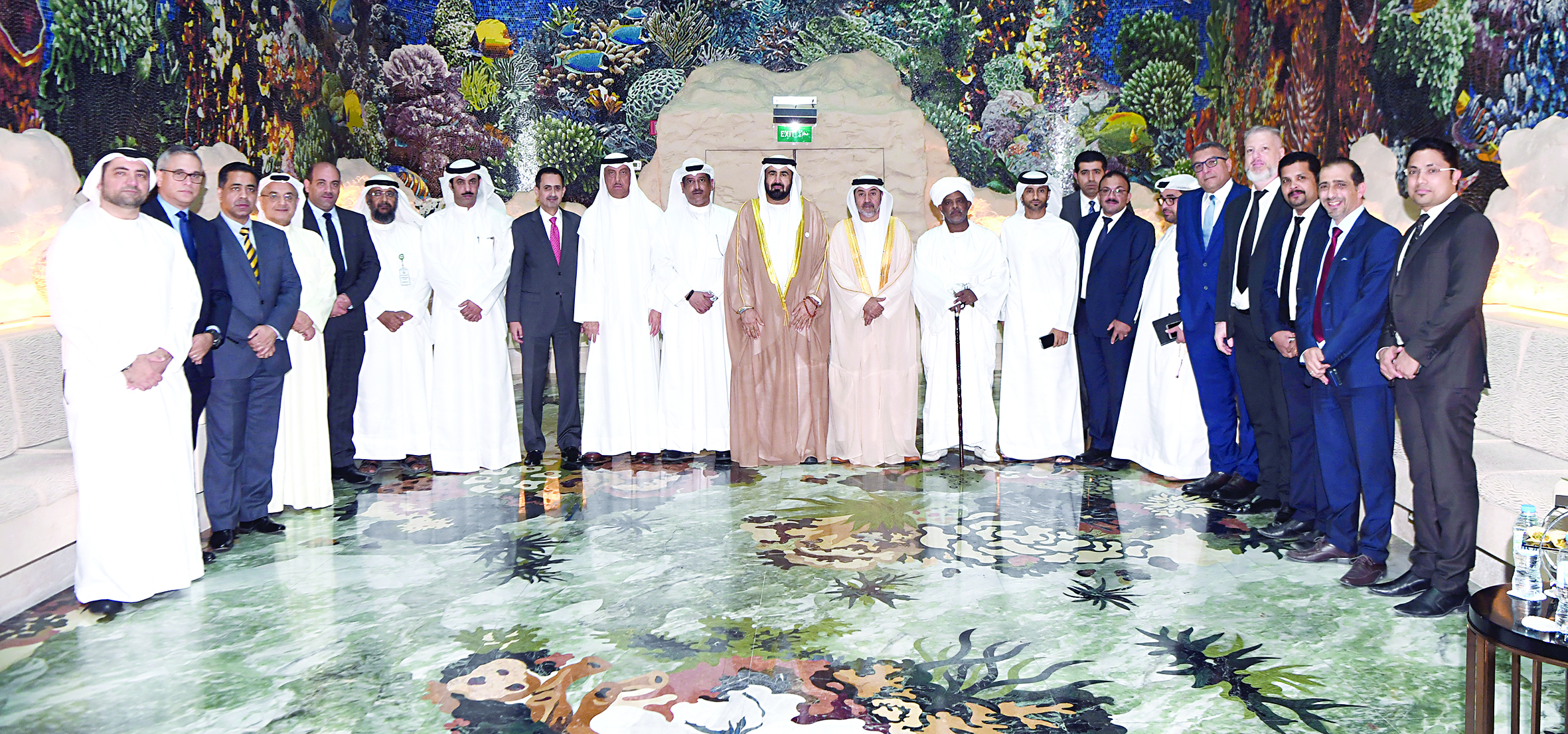 u0645u0633u0624u0648u0644u0648 u0627u0644u0634u0631u0643u062au064au0646 u0648u0633u0641u064au0631 u0627u0644u0625u0645u0627u0631u0627u062a u0639u0644u0649 u0647u0627u0645u0634  u0627u0644u0645u0624u062au0645u0631            t  (u062au0635u0648u064au0631 u0628u0633u0627u0645 u0632u064au062fu0627u0646)