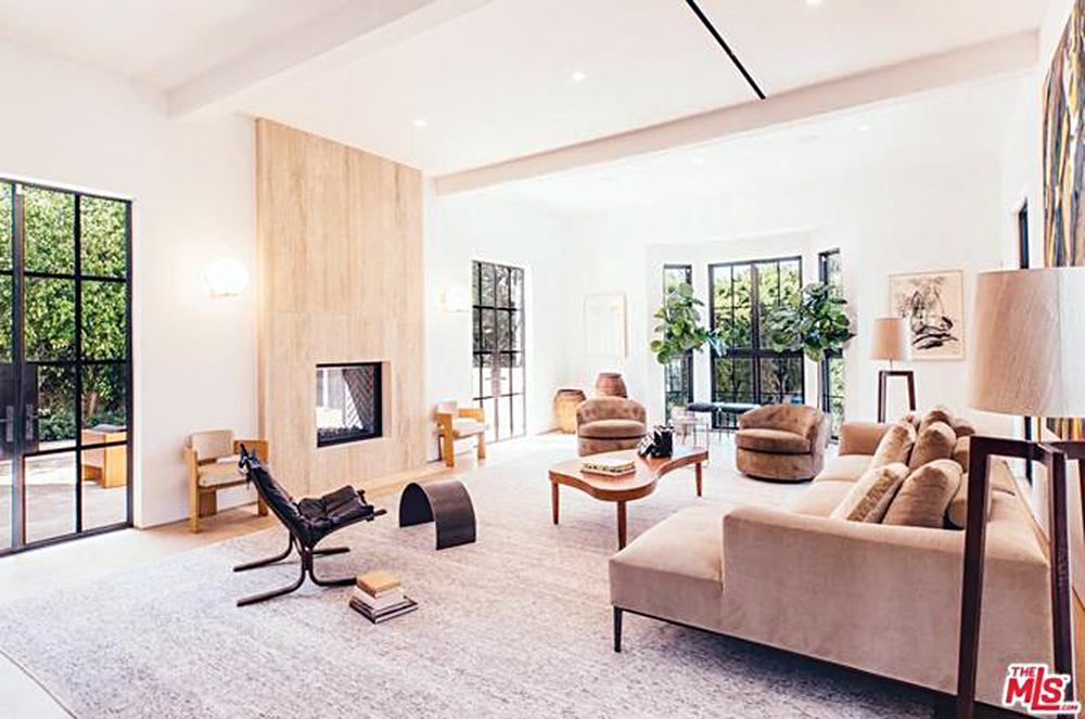 صور مختلفة للمنزل نشرتها المدوّنة