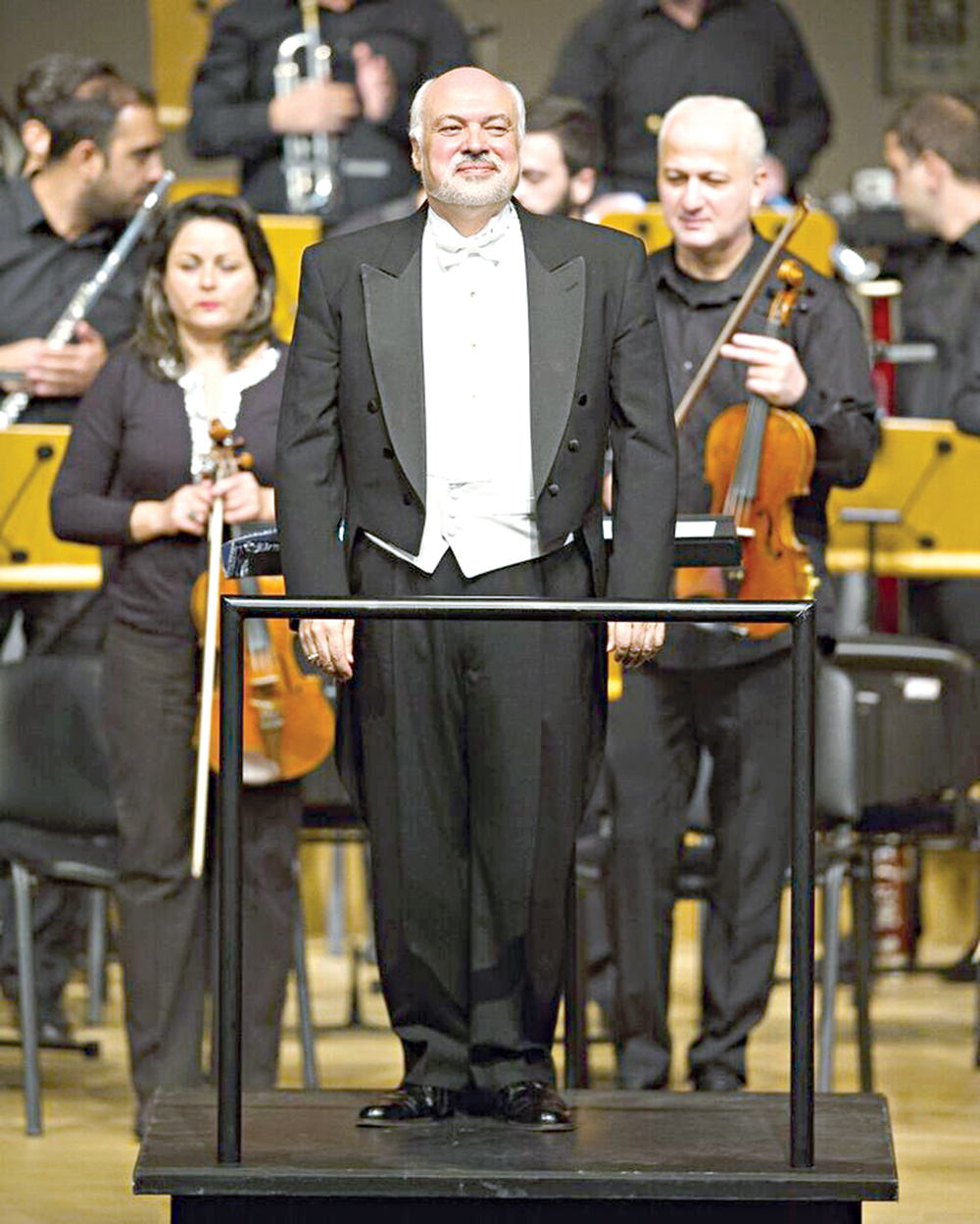 u0642u0627u0626u062f u0627u0644u0623u0648u0631u0643u0633u062au0631u0627 u0642u0646u0633u0637u0646u0637u064au0646 u0623u0648u0631u0628u064au0644u064au0627u0646