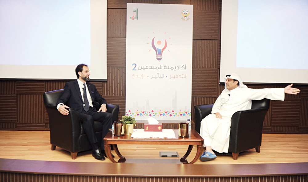 u0627u0644u0631u0634u062fu0627u0646 (u064au0645u064au0646) u0645u062au062du062fu062bu0627u064b u0639u0646 u0631u062du0644u062au0647 u0627u0644u0637u0628u064au0629 u0648u0625u0646u062cu0627u0632u0627u062au0647t (u062au0635u0648u064au0631 u0628u0633u0627u0645 u0632u064au062fu0627u0646)