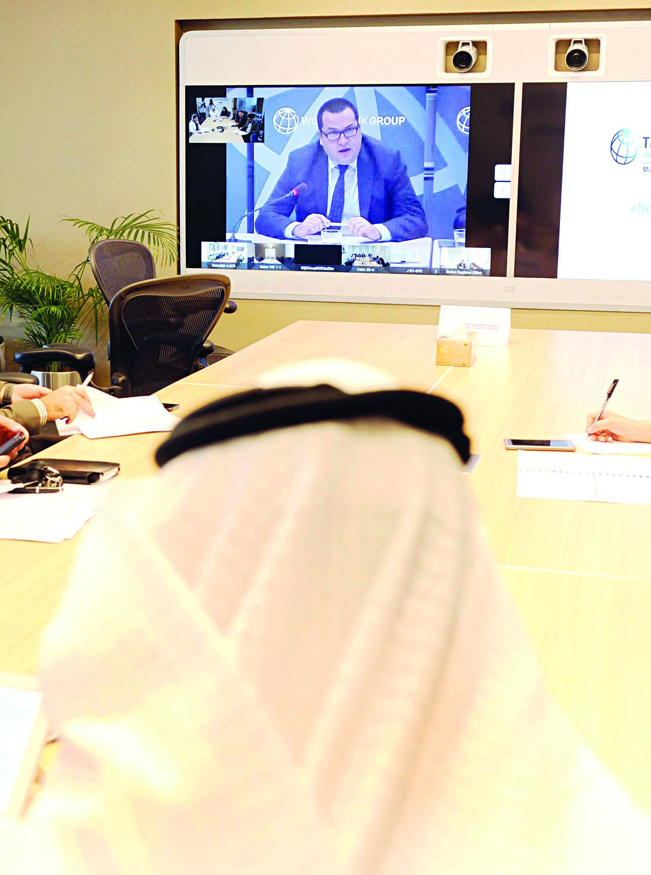 u0623u0631u0632u0642u064a u0645u0633u062au0639u0631u0636u0627u064b u062au0642u0631u064au0631 u0627u0644u0628u0646u0643 u0645u0646 u0648u0627u0634u0646u0637u0646        t  (u062au0635u0648u064au0631 u0633u0639u062f u0647u0646u062fu0627u0648u064a)