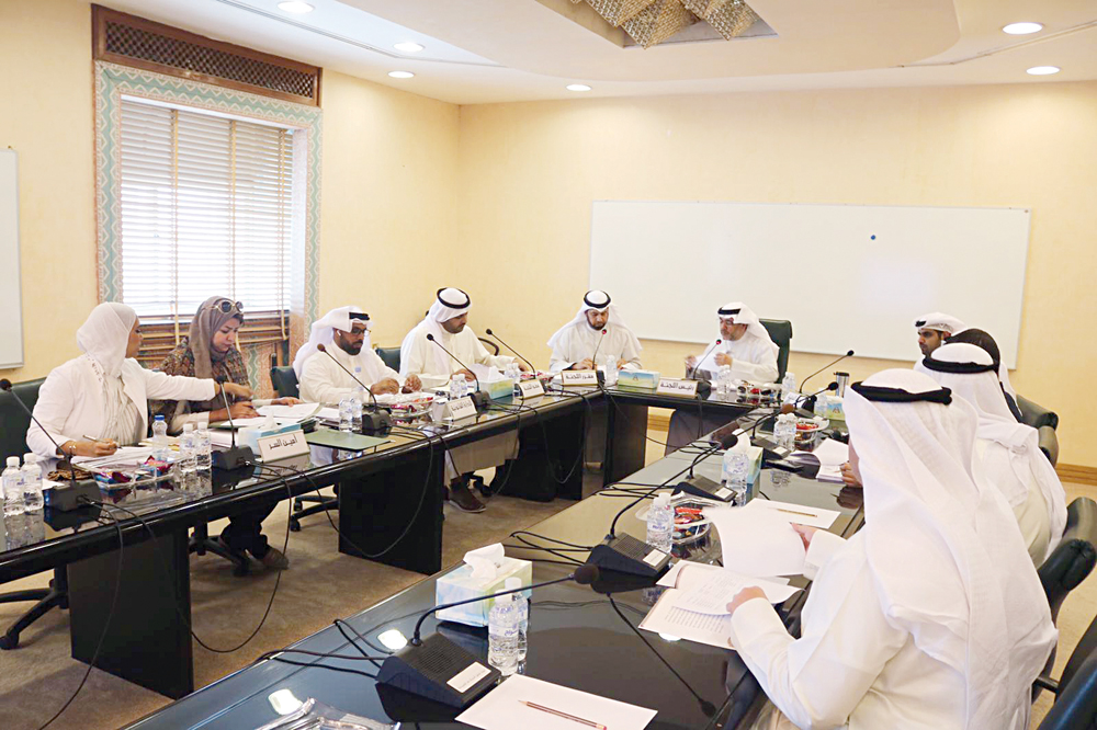 u0643u0645u0627u0644 u0645u062au0631u0626u0633u0627u064b u0627u062cu062au0645u0627u0639 u0644u062cu0646u0629 u0627u0644u0639u0627u0635u0645u0629 