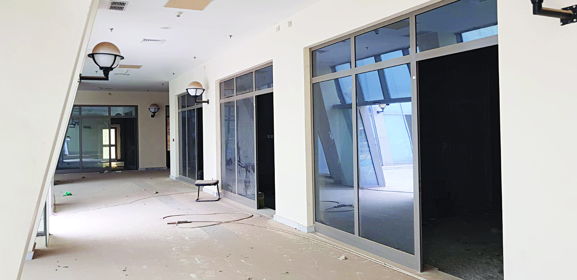 الإهمال شعار مرافق المنطقة 