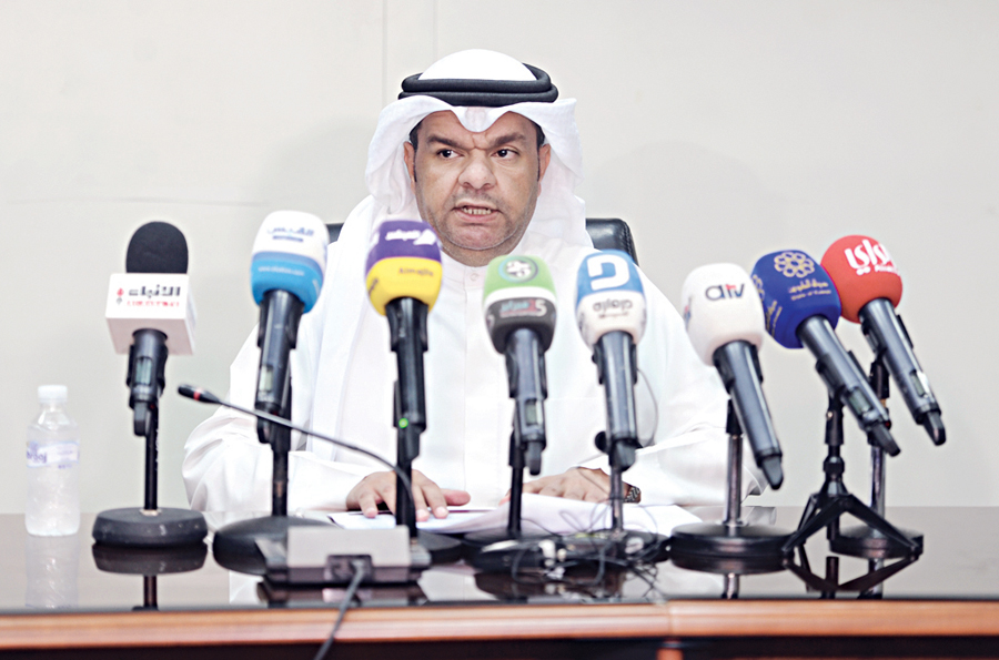 u0625u0628u0631u0627u0647u064au0645 u0627u0644u0646u0627u0634u064a u0645u062au062du062fu062bu0627u064b u0641u064a u0627u0644u0645u0624u062au0645u0631 t(u062au0635u0648u064au0631 u0628u0633u0627u0645 u0632u064au062fu0627u0646)