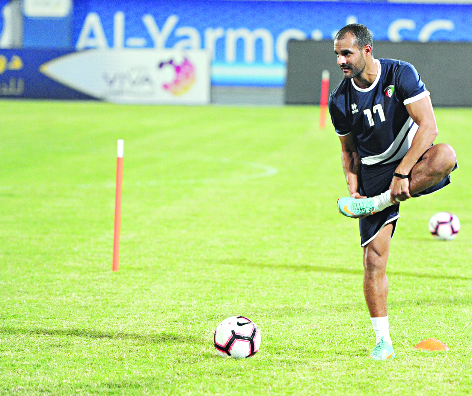 u0628u062fu0631 u0627u0644u0645u0637u0648u0639 u064au0642u0648u062f u00abu0627u0644u0623u0632u0631u0642u00bb u0623u0645u0627u0645 u0644u0628u0646u0627u0646 u0627u0644u064au0648u0645                                                        t (u062au0635u0648u064au0631 u0628u0633u0627u0645 u0632u064au062fu0627u0646)