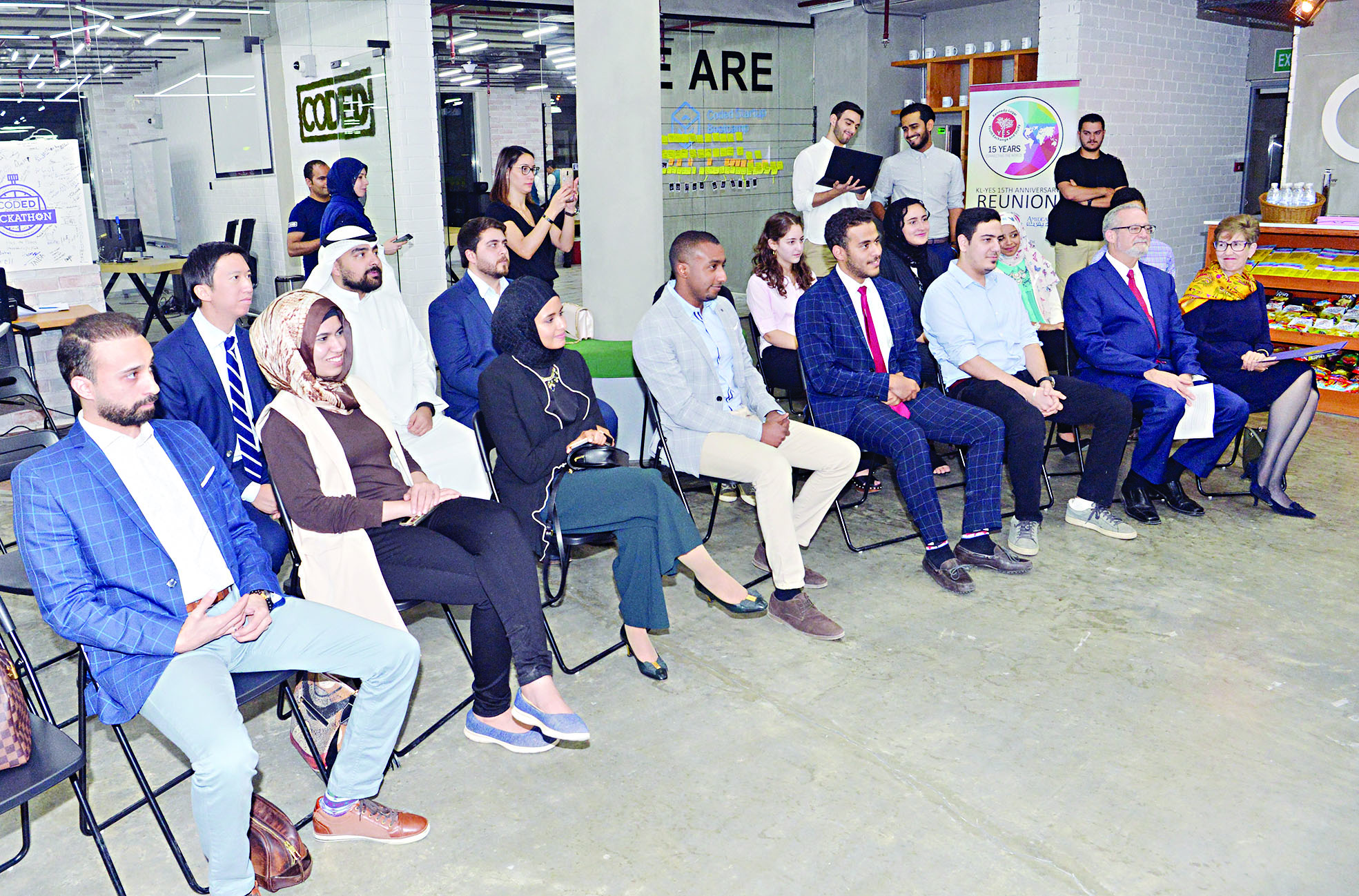 u0633u064au0644u0641u0631u0645u0627u0646 u0628u064au0646 u0627u0644u062du0636u0648u0631       t(u062au0635u0648u064au0631 u0646u0627u064au0641 u0627u0644u0639u0642u0644u0629)