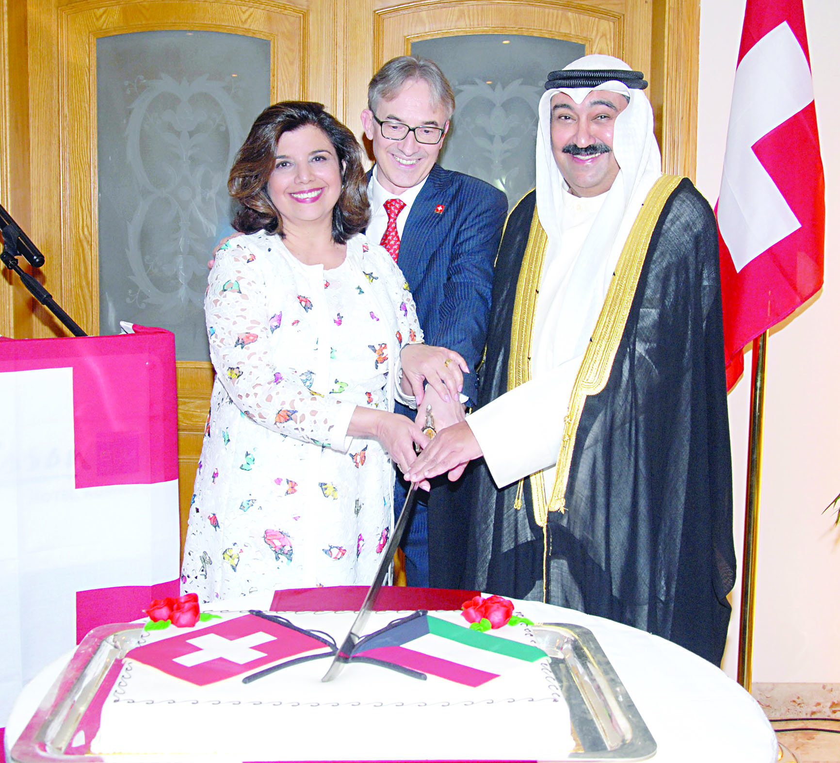 u0627u0644u062eu0628u064au0632u064a u064au0642u0637u0639 u0648u0627u0644u0633u0641u064au0631 u0648u0632u0648u062cu062au0647 u0642u0627u0644u0628 u0627u0644u062du0644u0648u0649 t(u062au0635u0648u064au0631 u0633u0639u062f u0647u0646u062fu0627u0648u064a)