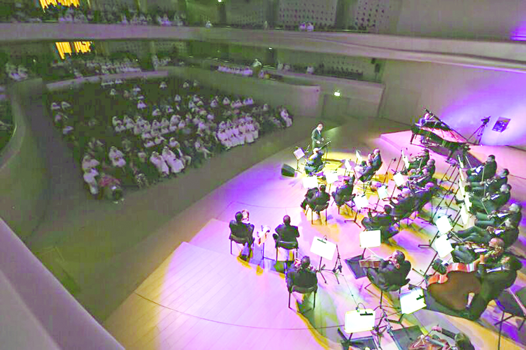 من أجواء الحفل 