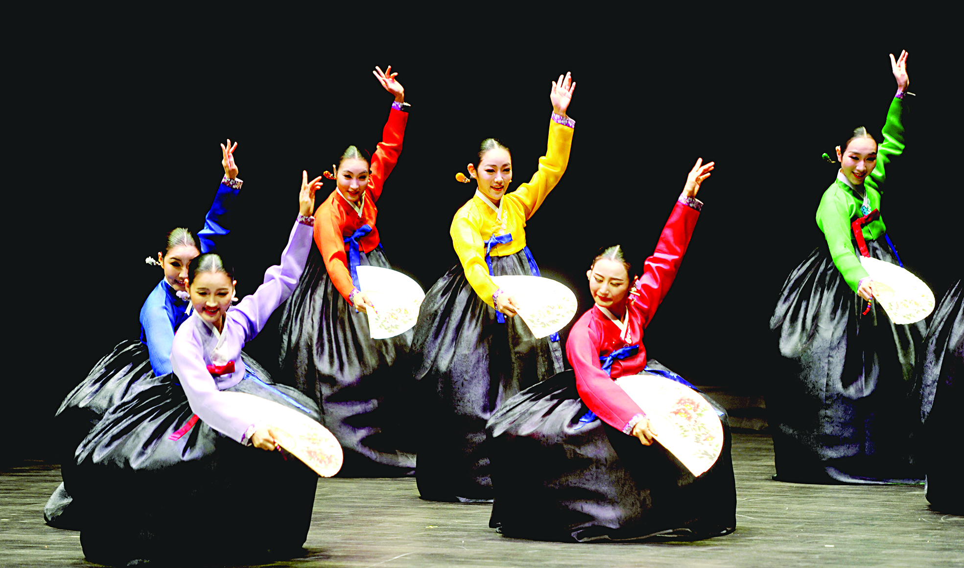 u0627u0644u0641u0631u0642u0629 u0627u0644u0643u0648u0631u064au0629 u062au0624u062fu064a u0631u0642u0635u0629 u00abu0633u0627u0644u0628u0648u0631u064au00bb