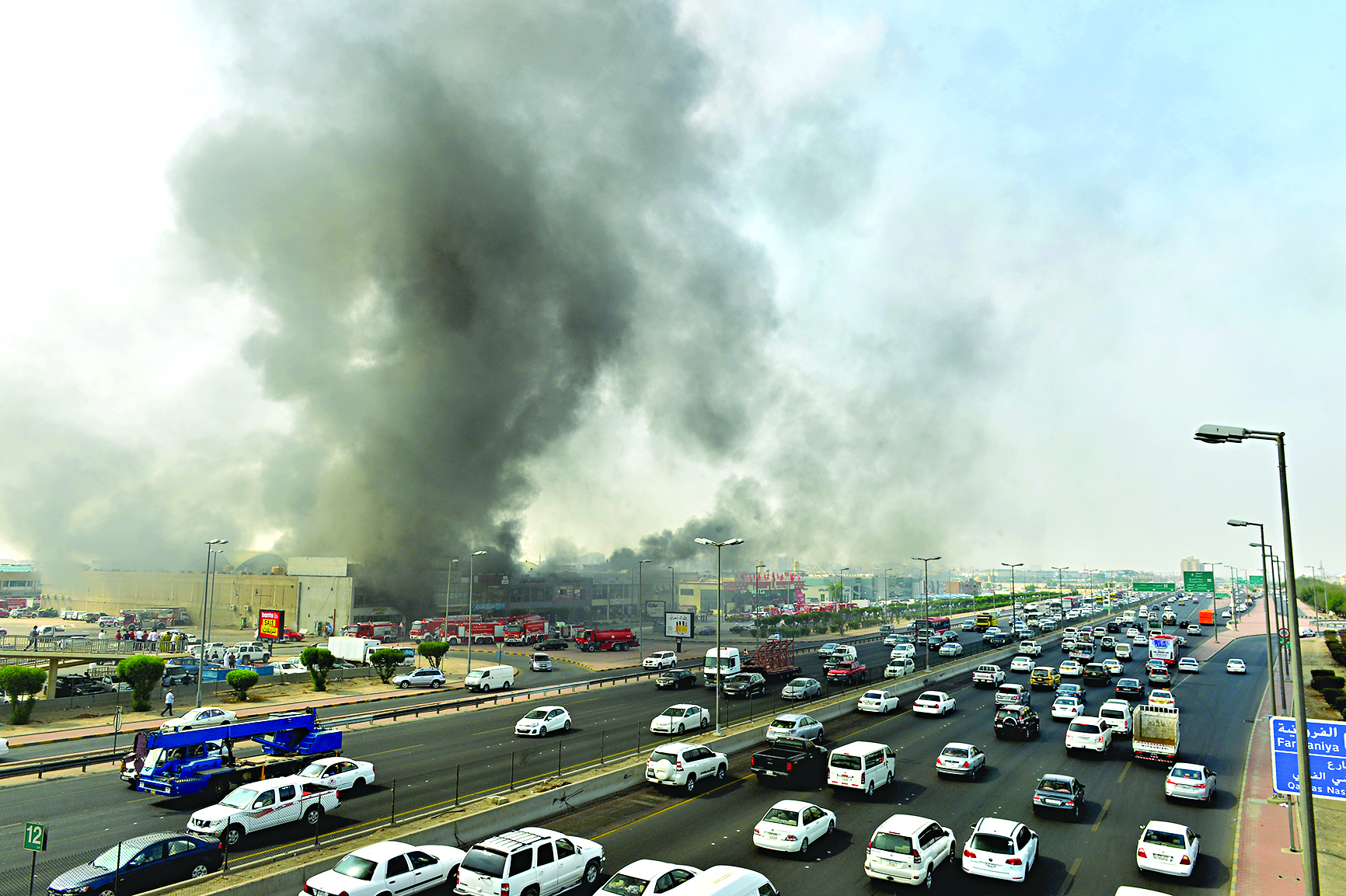 u0622u0644u064au0627u062a u0627u0644u0625u0637u0641u0627u0621 u0638u0644u062a 15 u0633u0627u0639u0629 u062au0643u0627u0641u062d u0627u0644u062du0631u064au0642    t  (u062au0635u0648u064au0631 u0623u0633u0639u062f u0639u0628u062fu0627u0644u0644u0647)