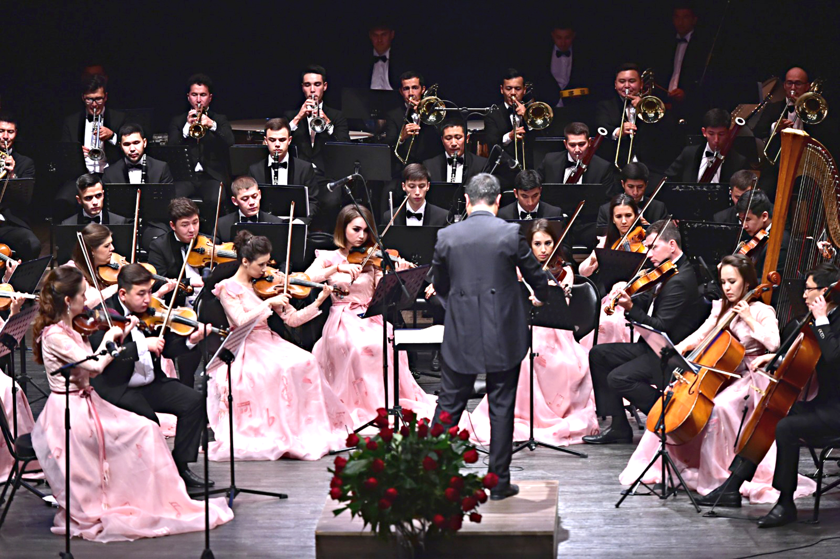 u0623u0648u0631u0643u0633u062au0631u0627 u0627u0644u0634u0628u0627u0628 u0627u0644u0633u064au0645u0641u0648u0646u064a u0627u0644u0623u0648u0632u0628u0643u064a