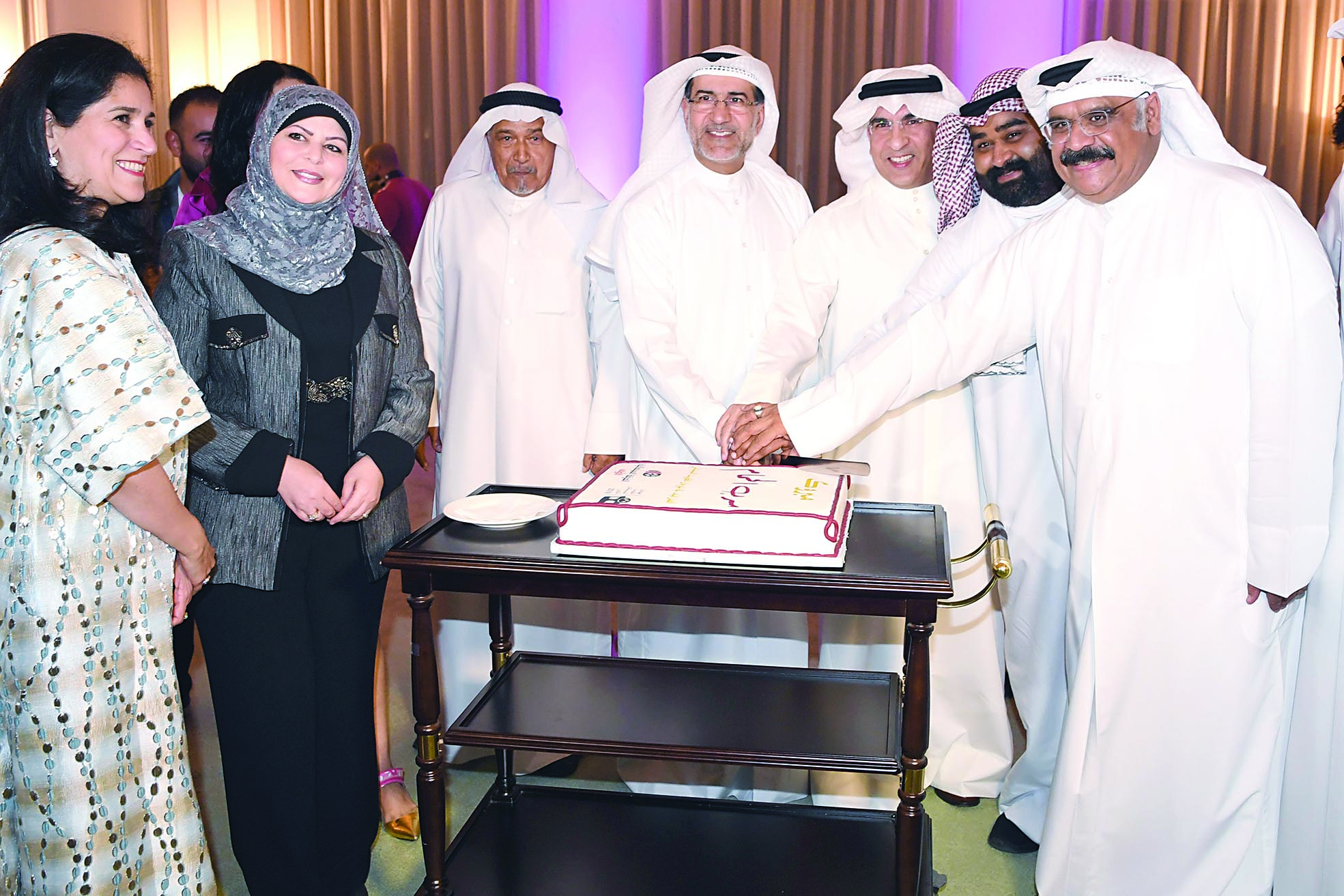 u0642u0637u0639 u0642u0627u0644u0628 u0627u0644u062du0644u0648u0649