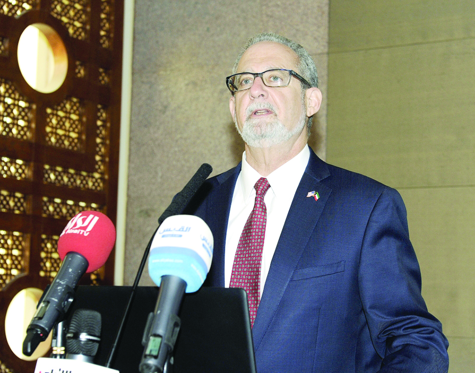 u0633u064au0644u0641u0631u0645u0627u0646 u0645u0644u0642u064au0627u064b u0643u0644u0645u062au0647