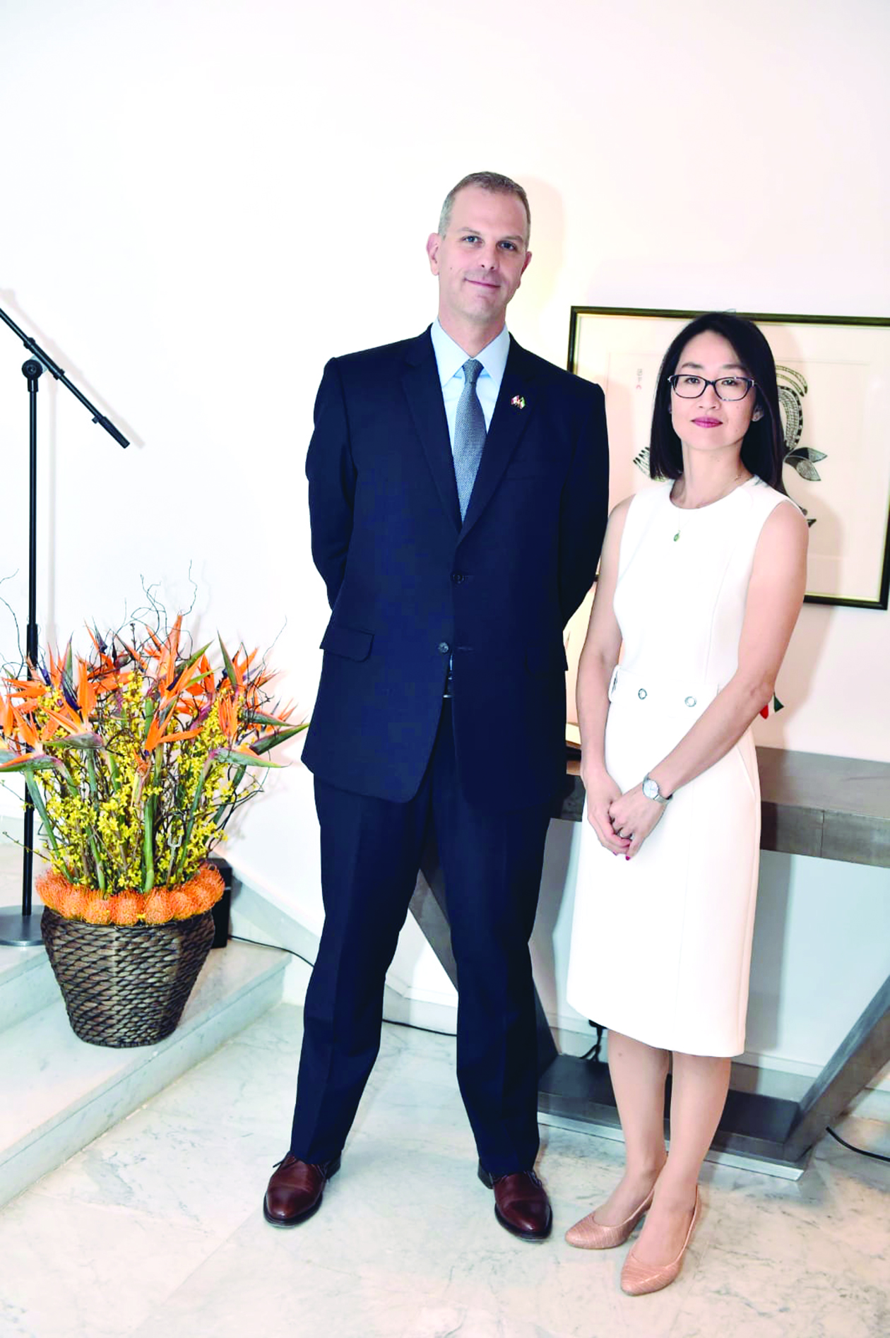 u0627u0644u0633u0641u064au0631 u0627u0644u0643u0646u062fu064a u0645u0639 u0632u0648u062cu062au0647