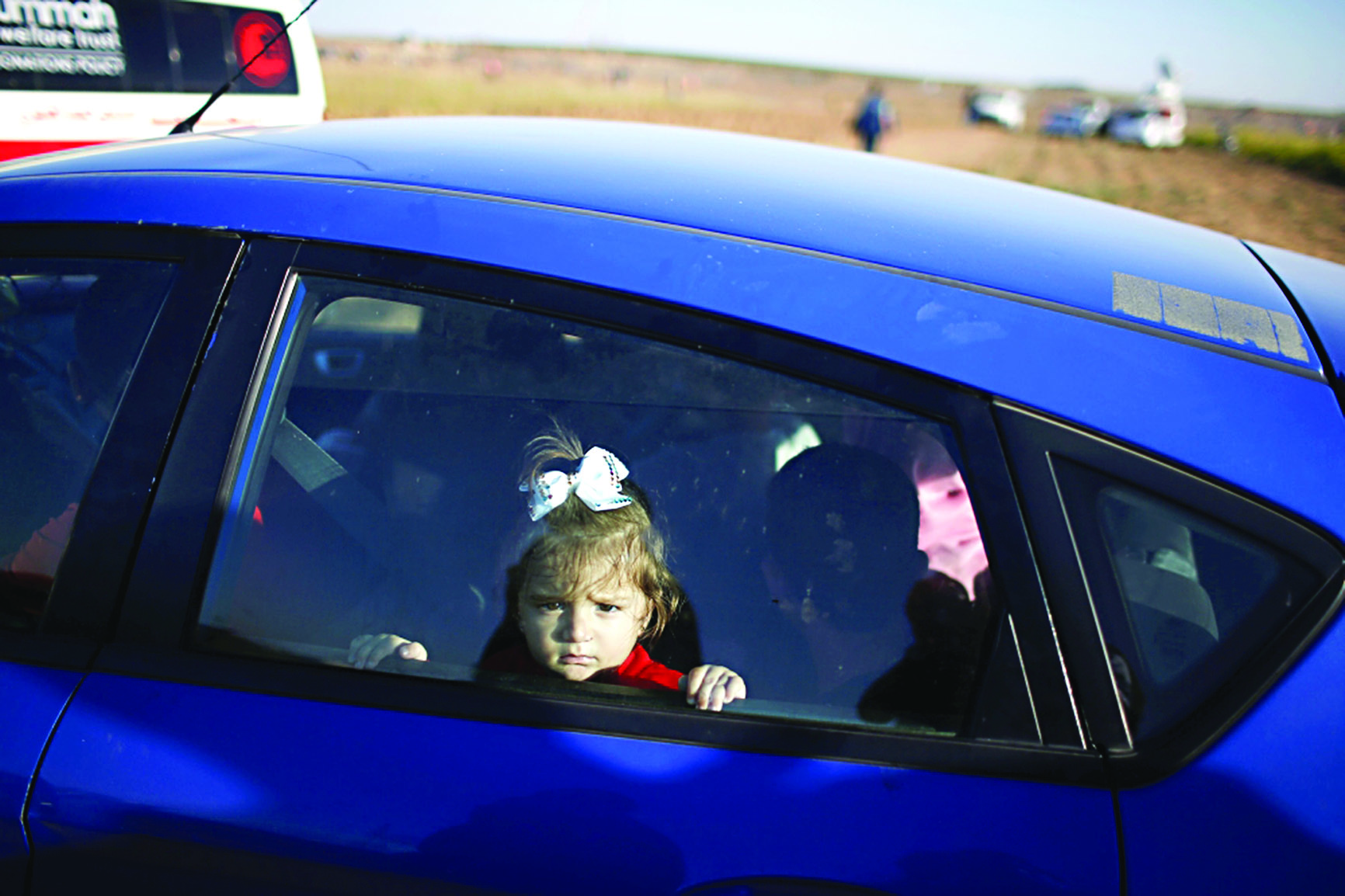 u0637u0641u0644u0629 u0641u0644u0633u0637u064au0646u064au0629 u062au0646u0638u0631 u0625u0644u0649 u0627u0644u062eu0627u0631u062c u062eu0644u0627u0644 u062au0638u0627u0647u0631u0629 u0636u062f u062du0635u0627u0631 u063au0632u0629               t        (u0631u0648u064au062au0631u0632)