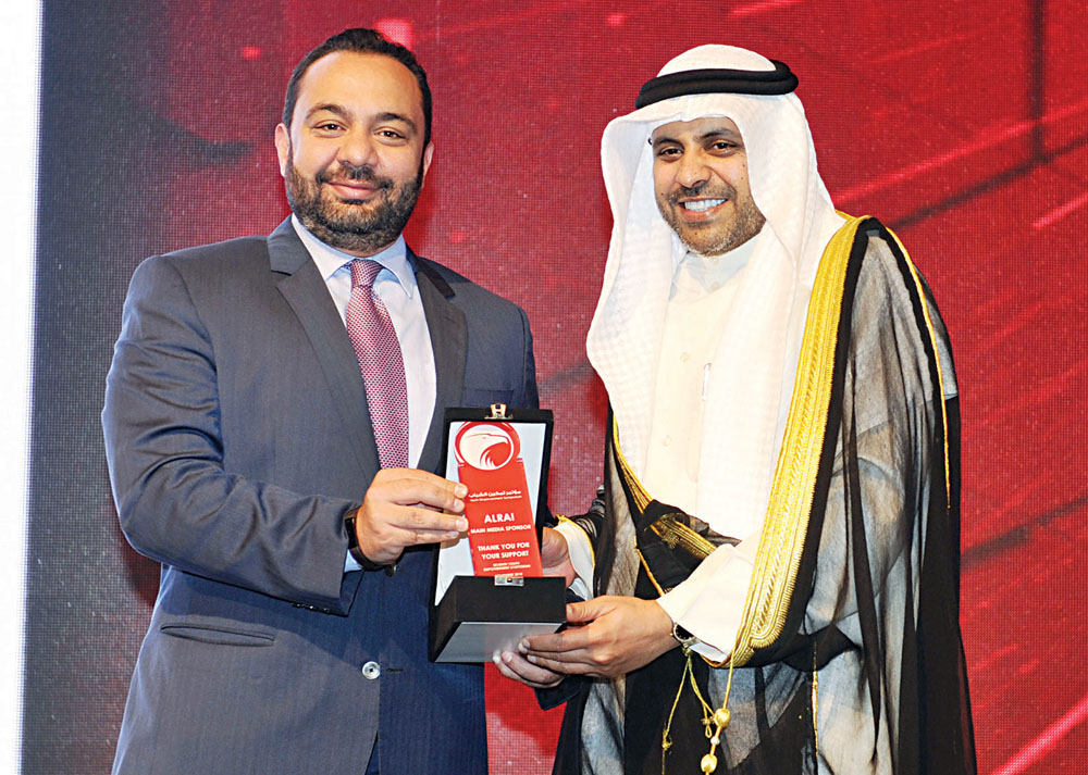 الجبري مكرّماً «الراي»