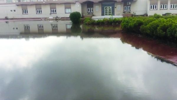 u0627u0644u0635u0628u0627u062du064au0629 u0627u0644u0645u062au0648u0633u0637u0629 u0639u0644u0649 u0636u0641u0627u0641 u0628u062du0631