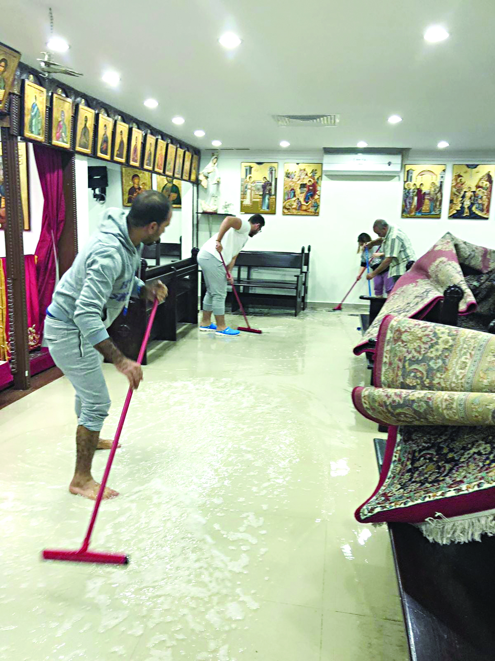 u0645u062au0637u0648u0639u0648u0646 u0642u062fu0645u0648u0627 u0627u0644u0645u0633u0627u0639u062fu0629