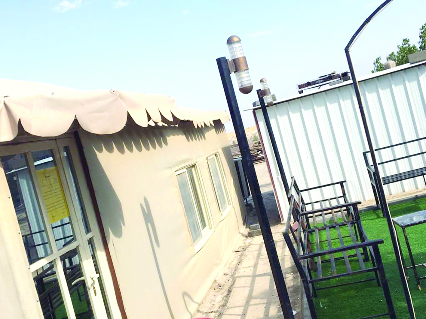 u0648u0636u0639 u0645u0644u0635u0642 u0625u0646u0630u0627u0631 u0639u0644u0649 u0623u062du062f u0627u0644u062fu0648u0627u0648u064au0646