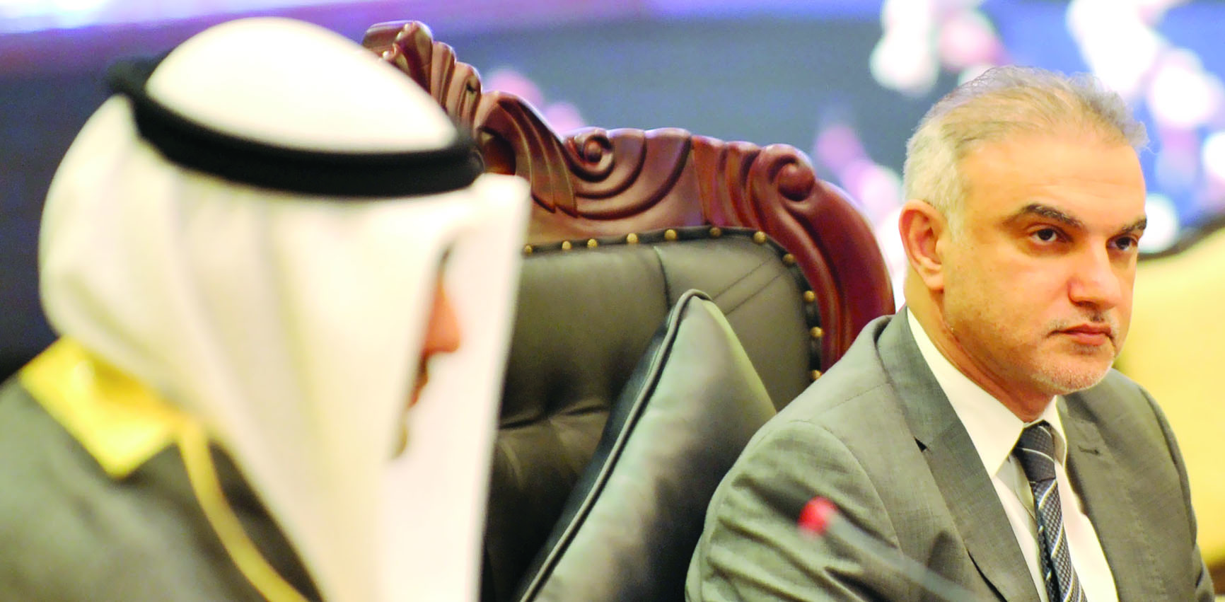 u062au0642u064a u0641u064a u062cu0627u0646u0628 u0645u0646 u0627u0644u0627u062cu062au0645u0627u0639 t (u062au0635u0648u064au0631 u0633u0639u062f u0647u0646u062fu0627u0648u064a)