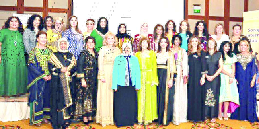 u0627u0644u0633u064au062fu0627u062a u0623u0639u0636u0627u0621 u0627u0644u062cu0645u0639u064au0629 u0645u0639 u0647u0646u062f u0627u0644u0635u0628u064au062d u0644u062fu0649 u0627u0641u062au062au0627u062d u0627u0644u062cu0645u0639u064au0629 u0641u064a 2015