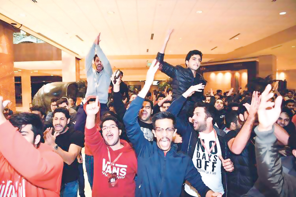 u0641u0631u062du0629 u0623u0646u0635u0627u0631 u0642u0627u0626u0645u0629 u0627u0644u0648u062du062fu0629 u0627u0644u0637u0644u0627u0628u064au0629 u0628u0627u0644u0641u0648u0632