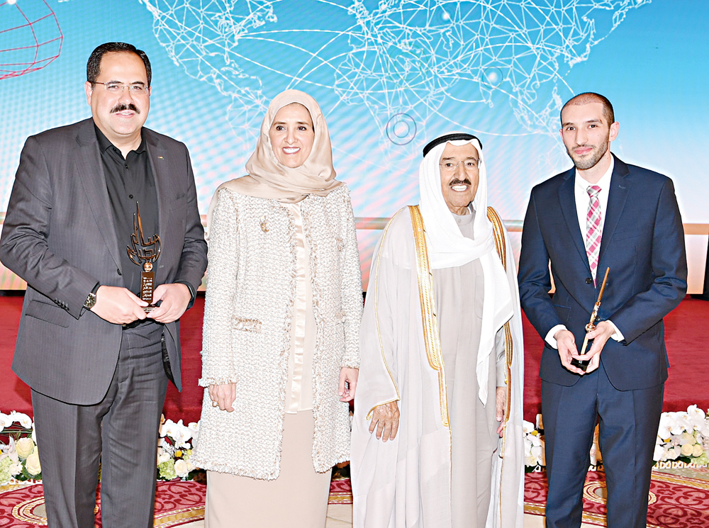 ... ولوزير التربية الفلسطيني