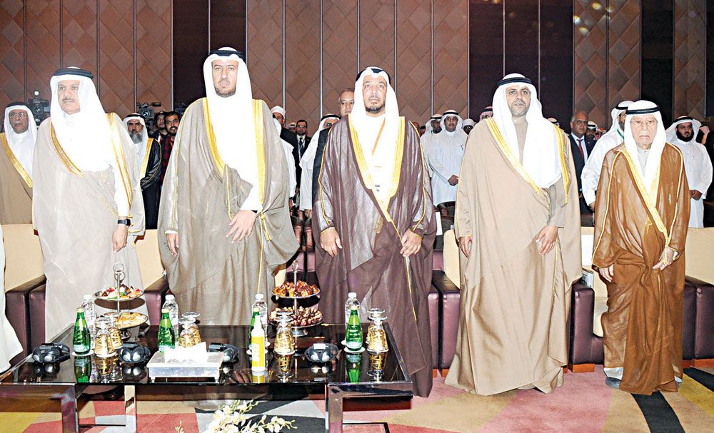 u0627u0644u0639u0641u0627u0633u064a u064au062au0648u0633u0637 u0627u0644u0632u064au0627u0646u064a u0648u0627u0644u0645u0639u062au0648u0642 u0644u062fu0649 u0639u0632u0641 u0627u0644u0646u0634u064au062f u0627u0644u0648u0637u0646u064a u0641u064a u0628u062fu0627u064au0629 u0627u0644u0645u0624u062au0645u0631t (u062au0635u0648u064au0631 u0628u0633u0627u0645 u0632u064au062fu0627u0646)