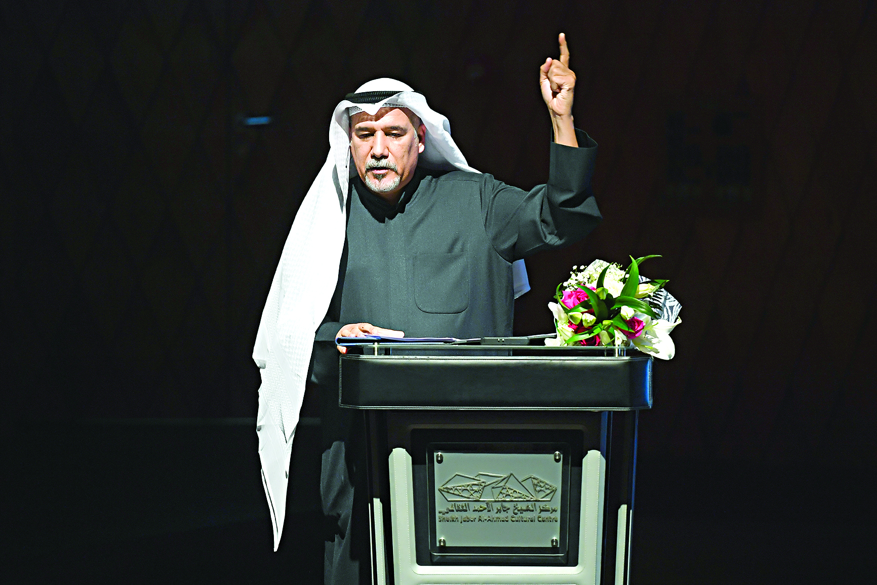 u062fu062eu064au0644 u0627u0644u062eu0644u064au0641u0629 u064au0646u0634u062f u0634u0639u0631u0627u064b