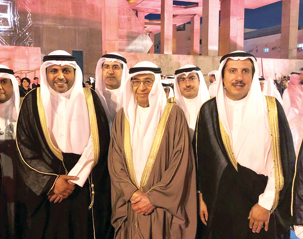 u0627u0644u062cu0628u0631u064a u0648u0639u0632u0627u0645 u0627u0644u0635u0628u0627u062d u0645u0639 u0646u0627u0626u0628 u0631u0626u064au0633 u0645u062cu0644u0633 u0627u0644u0648u0632u0631u0627u0621 u0627u0644u0628u062du0631u064au0646u064a u0645u062du0645u062f u0628u0646 u0645u0628u0627u0631u0643