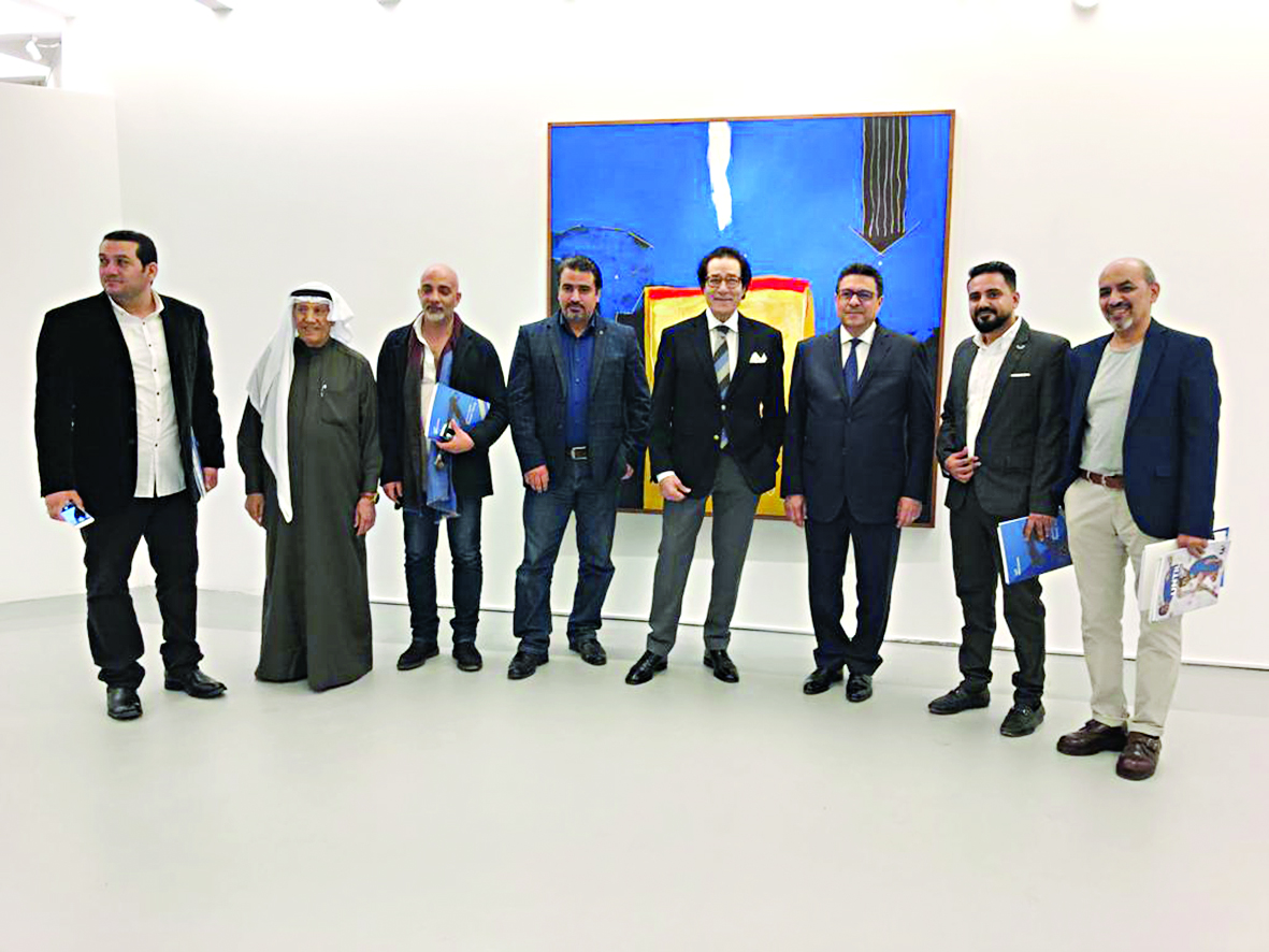 u0641u0627u0631u0648u0642 u062du0633u0646u064a u0645u0639 u0627u0644u0641u0646u0627u0646u064au0646 u0627u0644u062au0634u0643u064au0644u064au064au0646