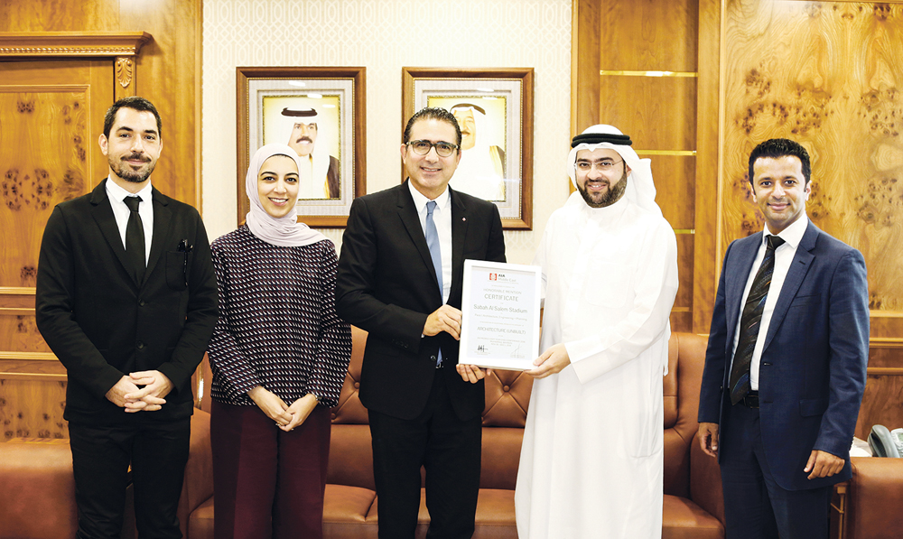  u062du0645u0648u062f u0627u0644u0645u0628u0627u0631u0643 u064au062au0633u0644u0645 u0634u0647u0627u062fu0629 u0627u0644u062au0643u0631u064au0645 u0645u0646 u0627u0644u0645u0647u0646u062fu0633 u0637u0627u0631u0642 u0634u0639u064au0628