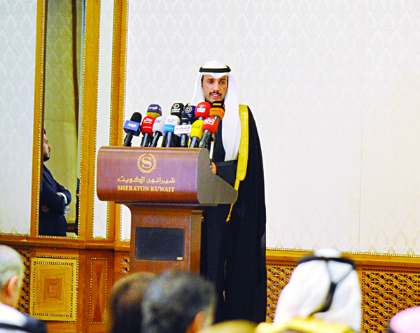 رئيس مجلس الأمة يلقي كلمته في الاجتماع