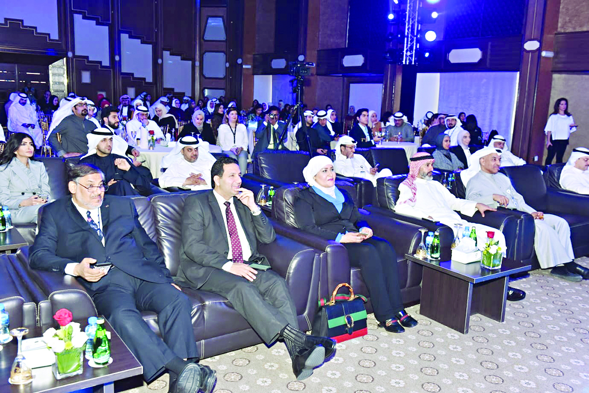 مسؤولو الإعلام في القطاع النفطي