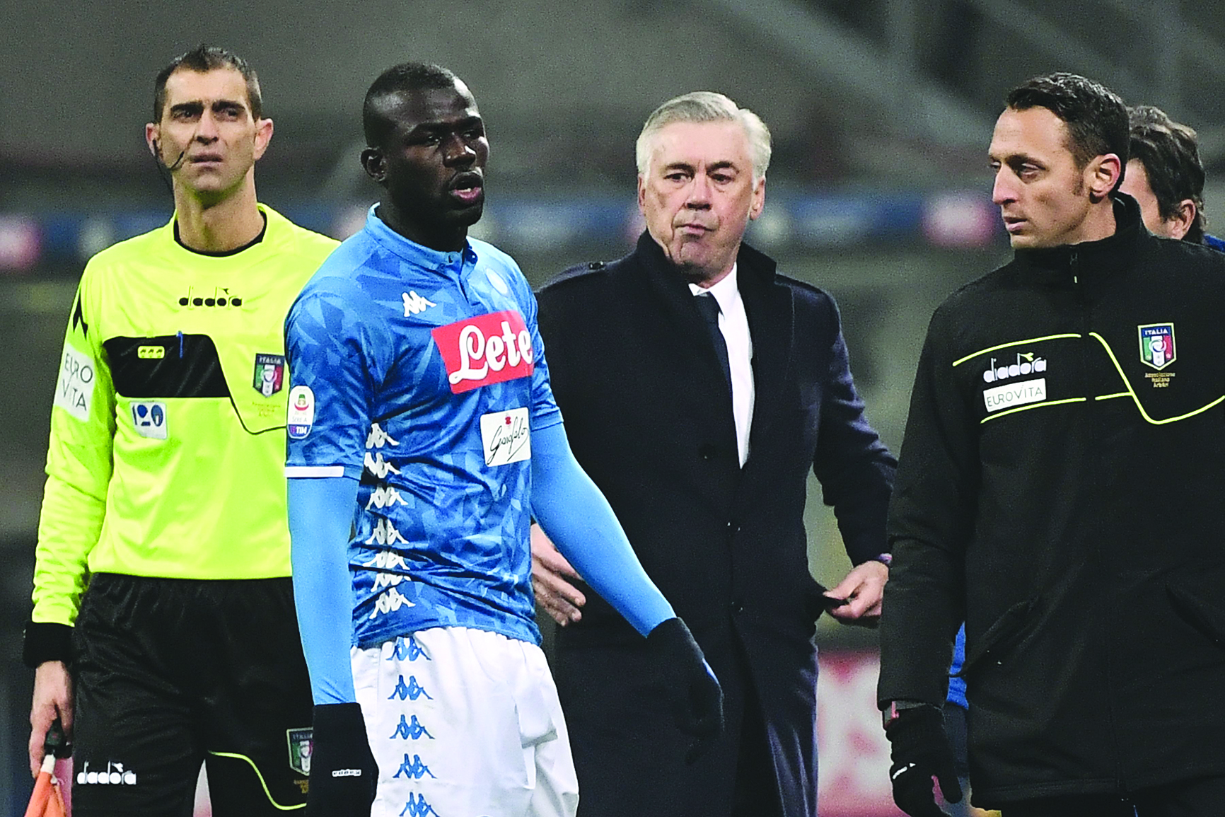 u0643u0627u0631u0644u0648 u0623u0646u0634u064au0644u0648u062au064a u0645u0648u0627u0633u064au0627u064b u0643u0627u0644u064au062fu0648 u0643u0648u0644u064au0628u0627u0644u064a u0628u0639u062f u0627u0644u0637u0631u062f                   t                                                 (u0623 u0641 u0628) 