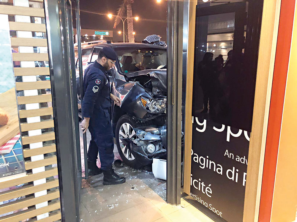 u0627u0644u0633u064au0627u0631u0629 u062fu0634u062a u0641u064a u0627u0644u0645u0637u0639u0645