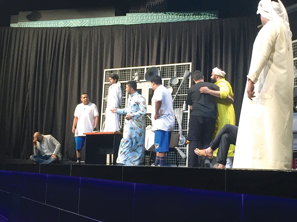 u200f?u0645u0634u0647u062f u0645u0646 u00abu0639u0627u064au0634 u0648u0634u0627u064au0634u00bb