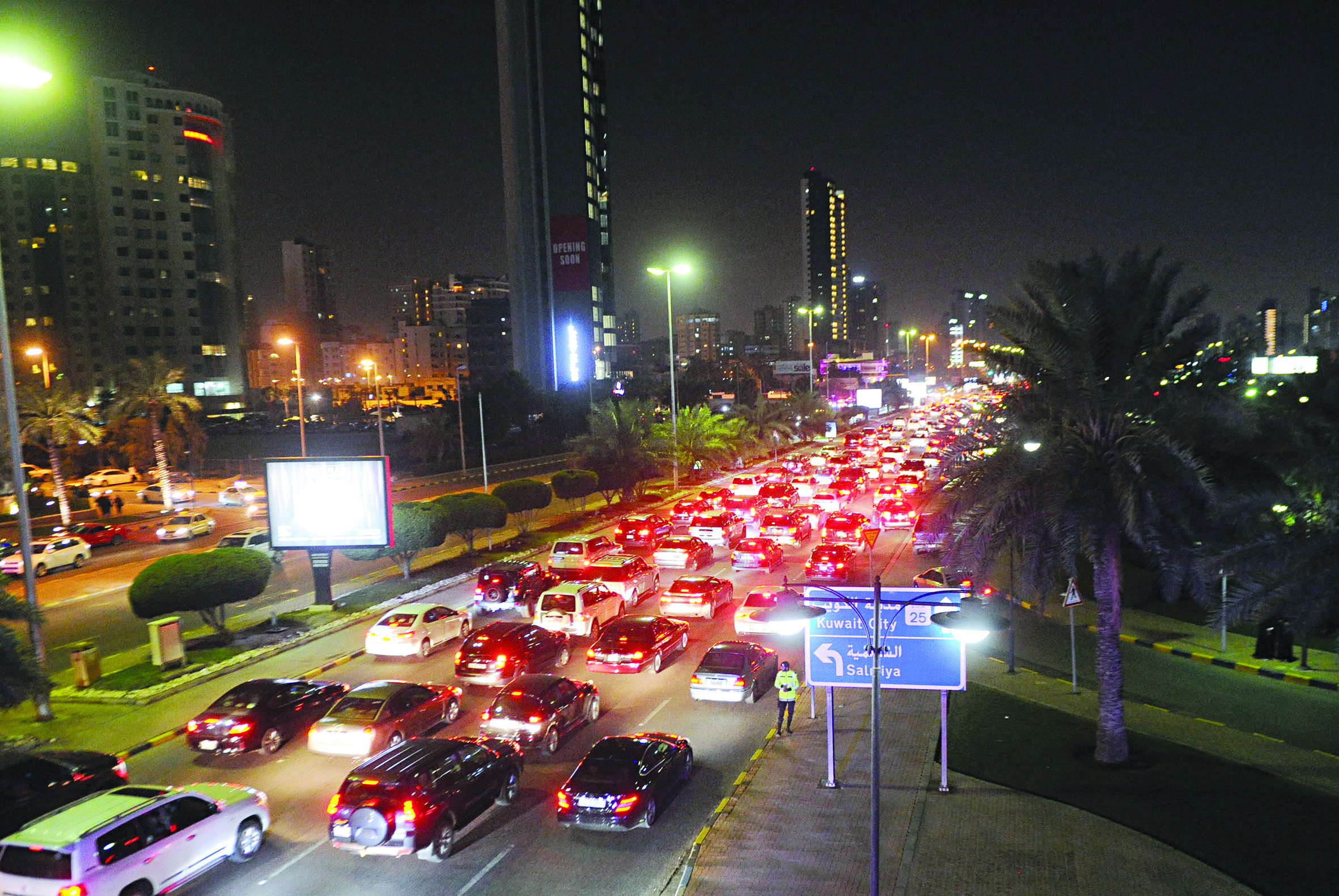 u0645u0648u0627u0643u0628 u0627u0644u0633u064au0627u0631u0627u062a u0641u064a u0627u0644u0634u0648u0627u0631u0639t (u062au0635u0648u064au0631 u0628u0633u0627u0645 u0632u064au062fu0627u0646)