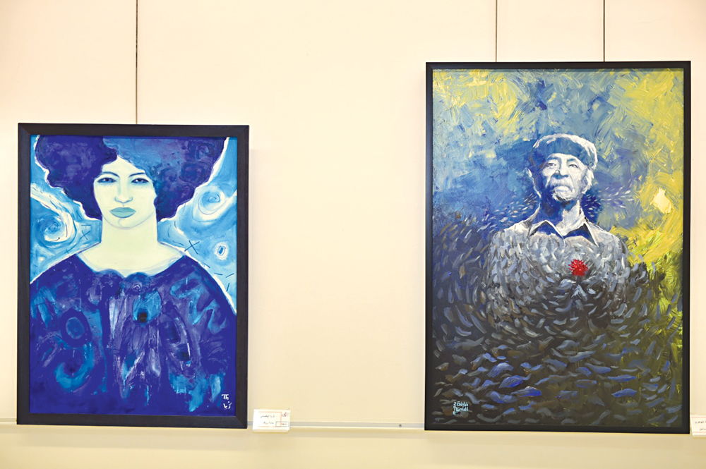 من أعمال المعرض