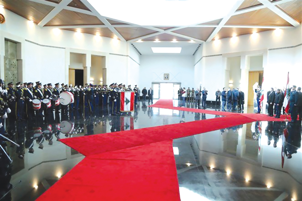 u0648u0636u0639 u0627u0644u0644u0645u0633u0627u062a u0627u0644u0627u062eu064au0631u0629 u0639u0644u0649 u062au0631u062au064au0628u0627u062a u0642u0645u0629 u0628u064au0631u0648u062a u0627u0644u062au0646u0645u0648u064au0629