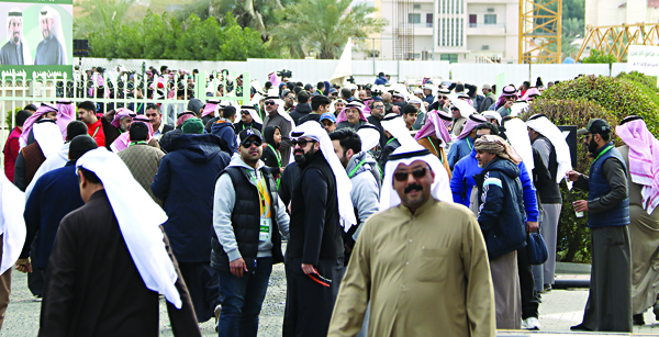 u0625u0642u0628u0627u0644 u063au064au0631 u0645u0633u0628u0648u0642 u0641u064a u0627u0646u062au062eu0627u0628u0627u062a u00abu0627u0644u0642u0644u0639u0629 u0627u0644u062eu0636u0631u0627u0621u00bb         t                 (u062au0635u0648u064au0631 u0623u0633u0639u062f u0639u0628u062fu0627u0644u0644u0647)