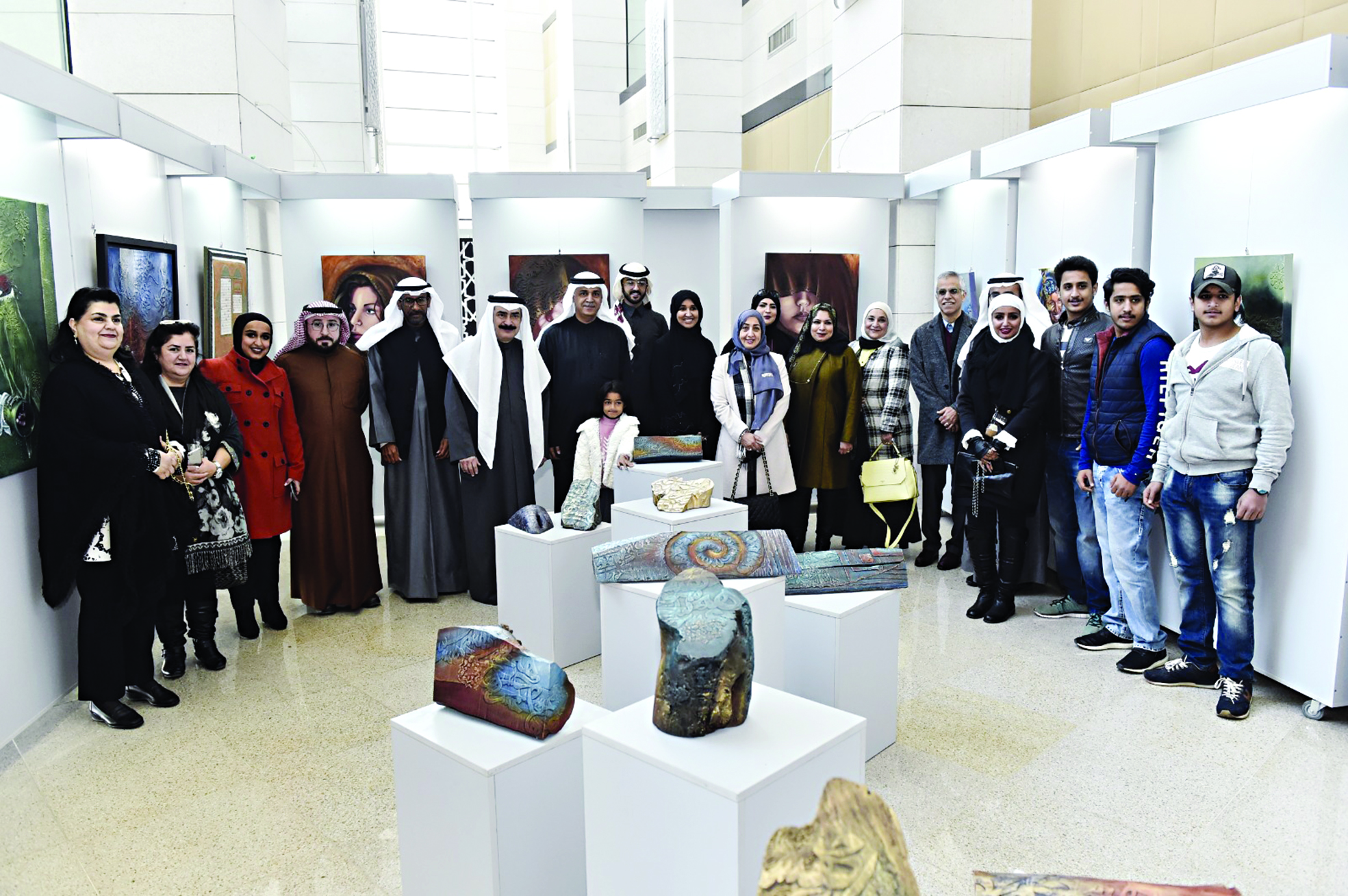 u0627u0644u064au0648u062du0629 u0648u0627u0644u0639u0628u062fu0627u0644u062cu0644u064au0644 u0648u0627u0644u0634u0631u064au0639u0627u0646 u0641u064a u0642u0627u0639u0629 u0627u0644u0645u0639u0631u0636