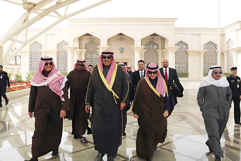 u0635u0628u0627u062d u0627u0644u062eu0627u0644u062f u0644u062fu0649 u0645u063au0627u062fu0631u062au0647 u0627u0644u0628u0644u0627u062f u0623u0645u0633 u0645u062au0648u062cu0647u0627u064b u0625u0644u0649 u0646u064au0648u064au0648u0631u0643