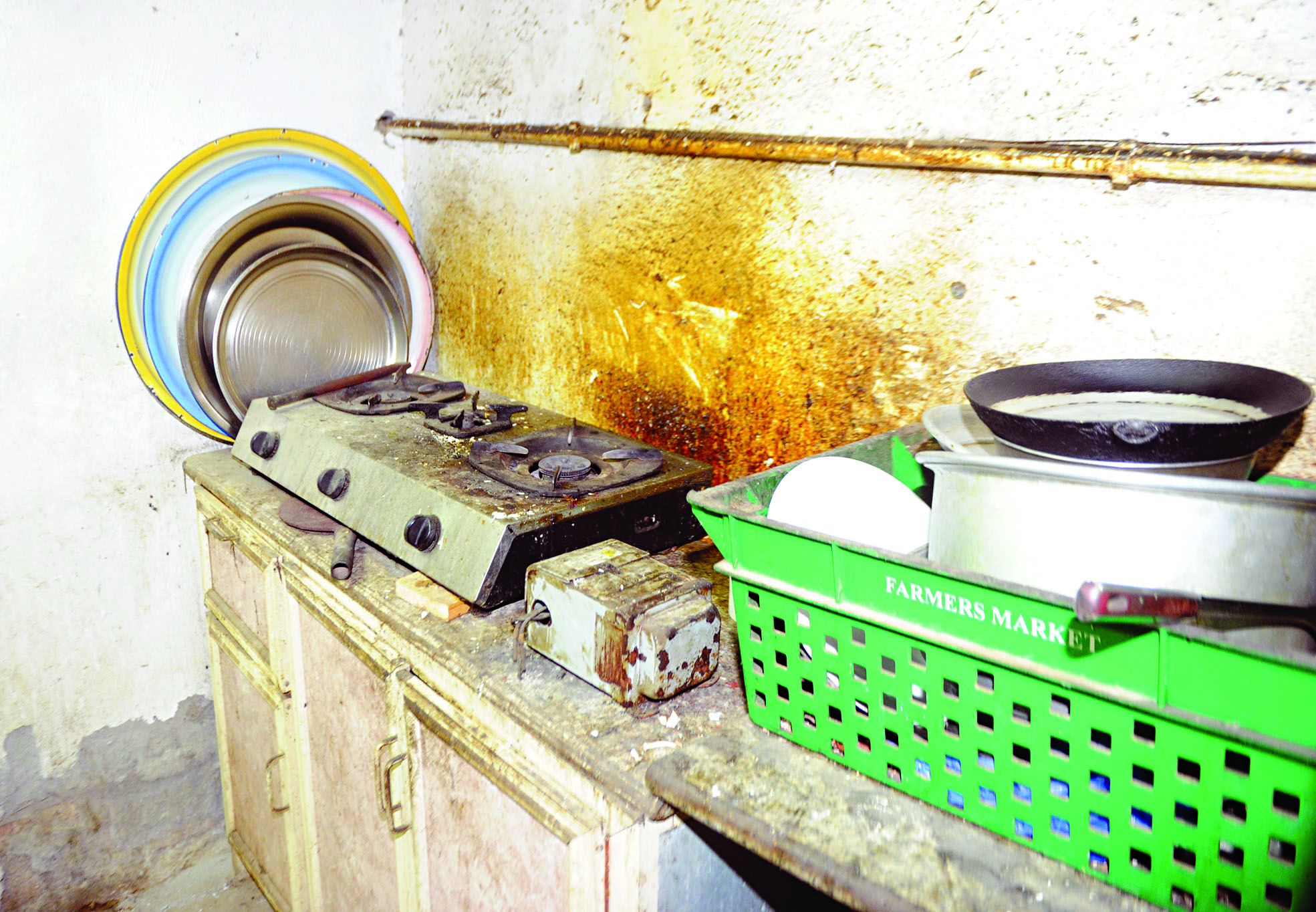 مطبخ في حالة رثة